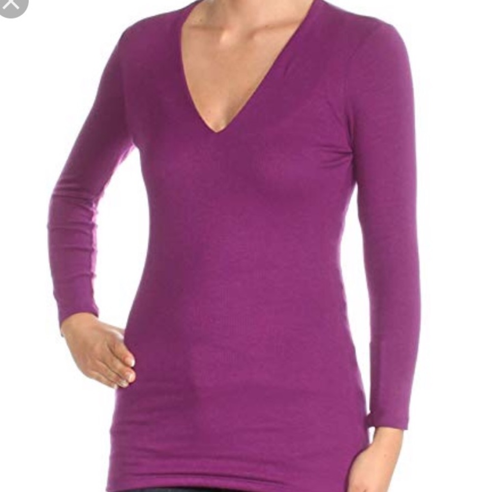 Magenta V-neck shirt